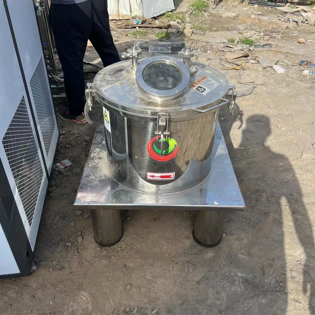 转让二手精品小型不锈钢平板密闭离心机-1