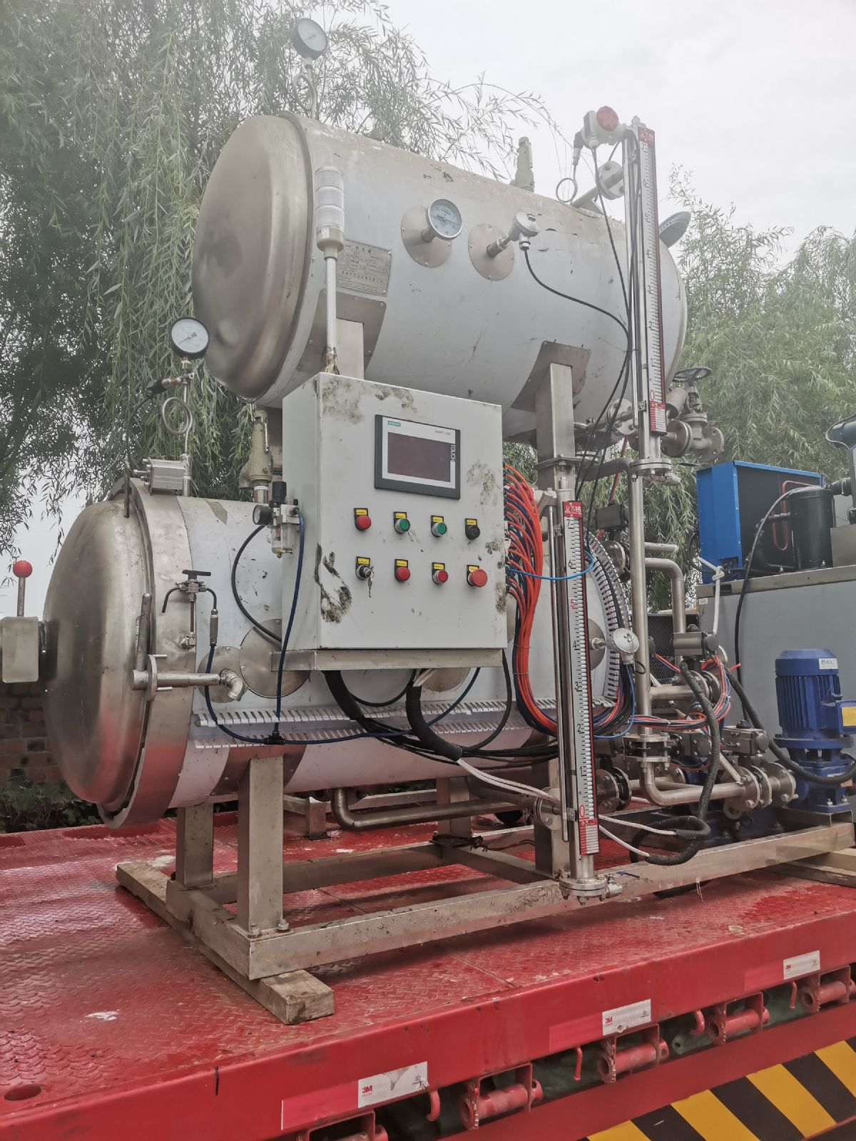 出售二手0.57全自动蒸汽杀菌锅手续齐全-2