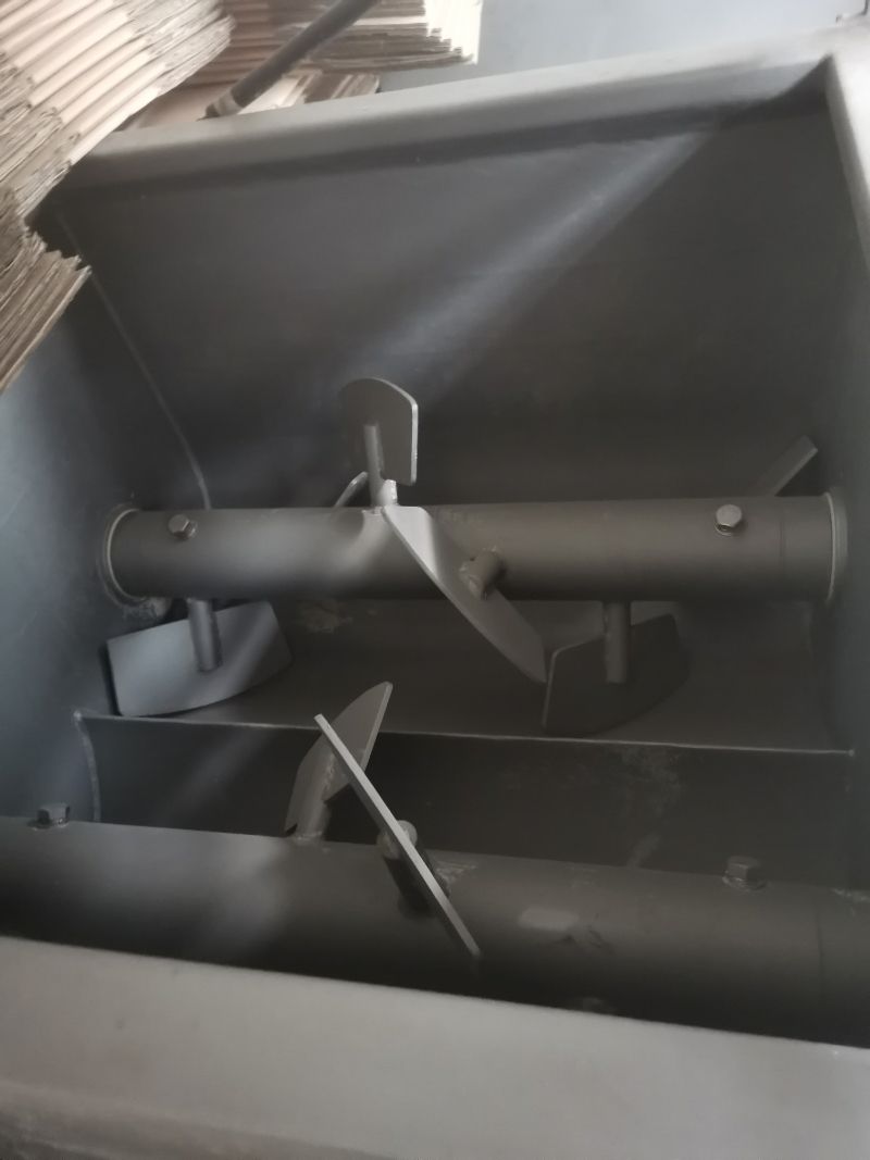 出售全新未用340升吉祥真空拌馅机-1