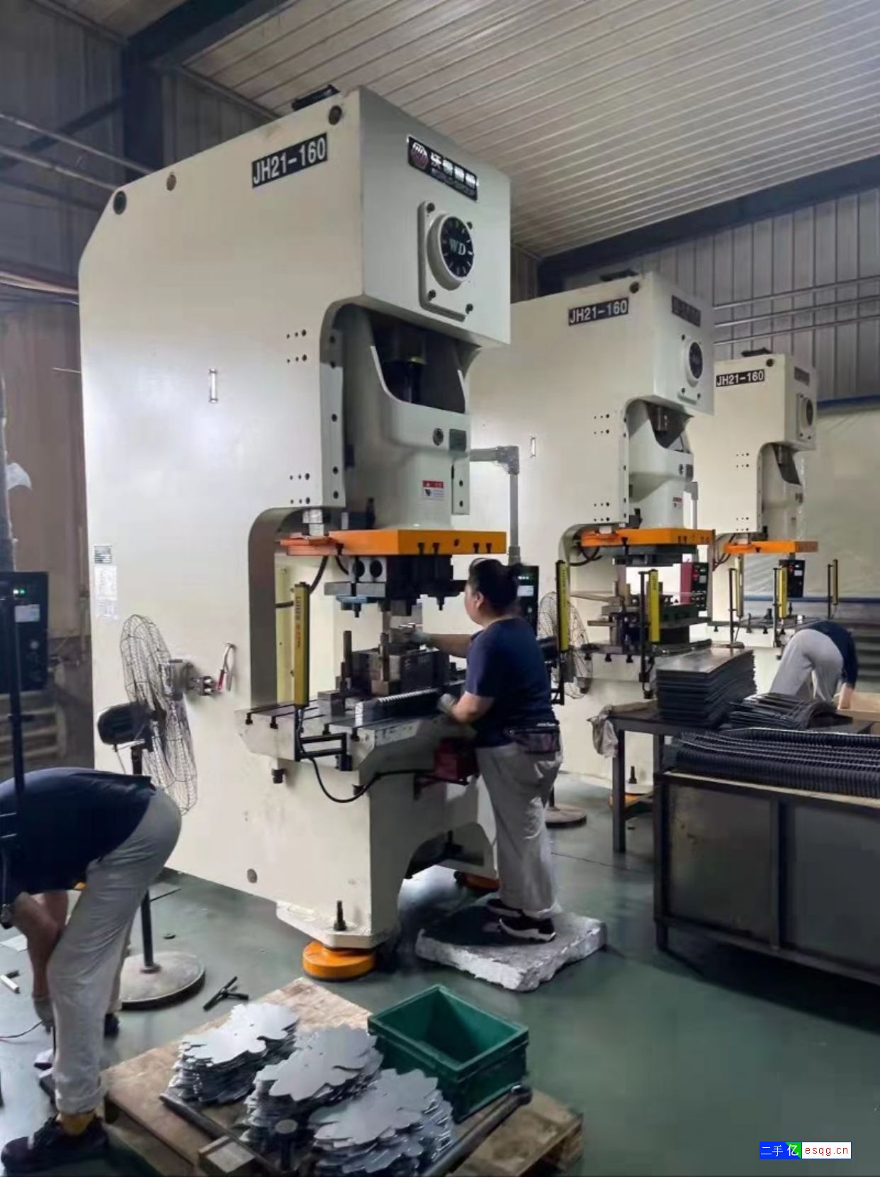 气动冲床一批在位出售-3