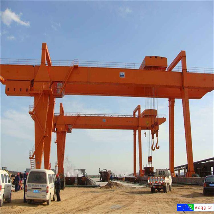 一首价格出售二手双梁龙门吊 20吨32吨50吨80-1