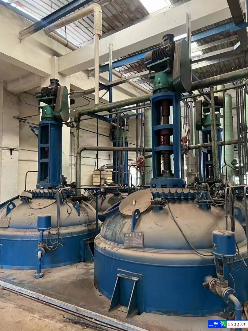 二手搪瓷反应釜16-18立方-1