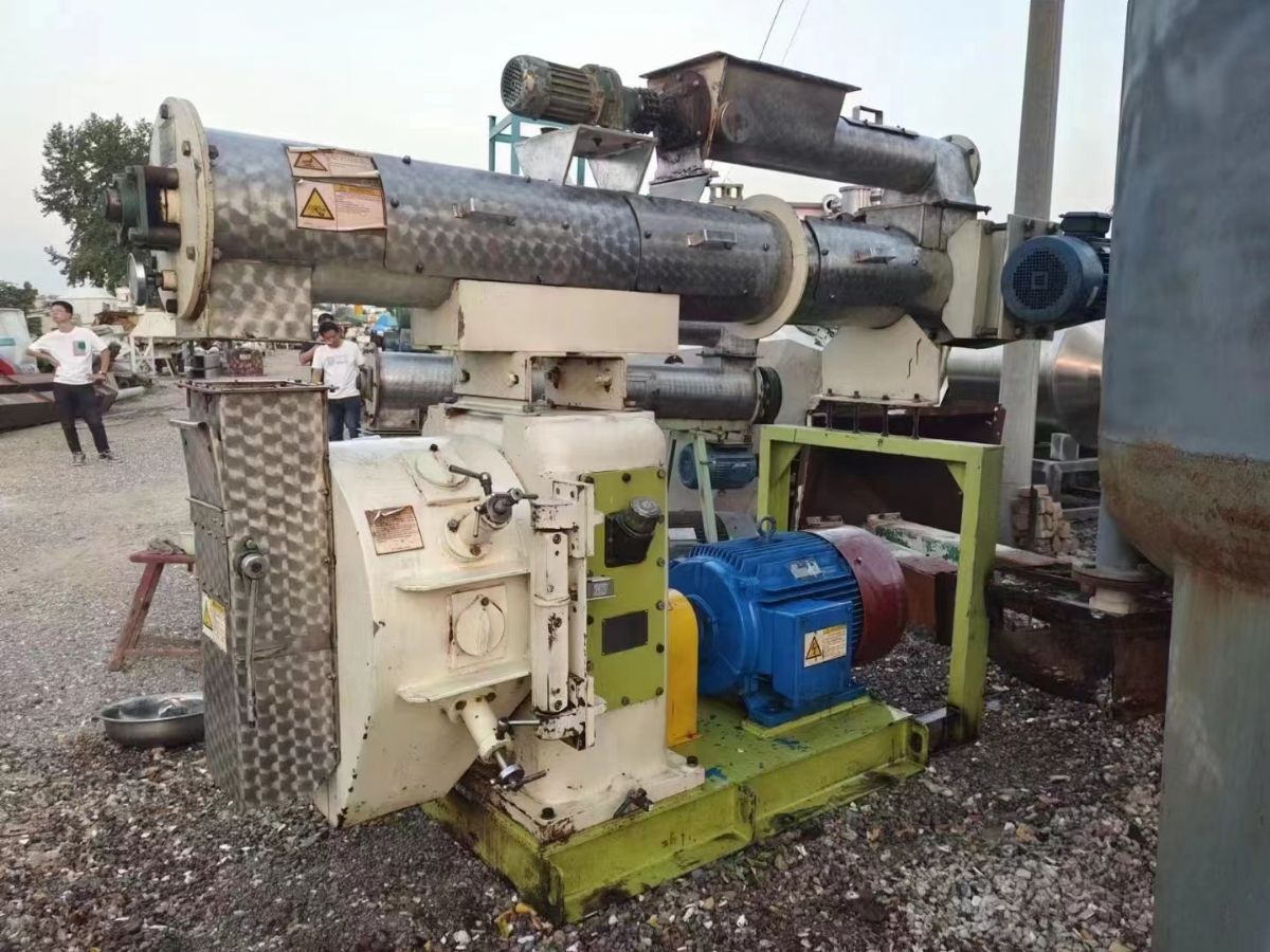 出售二手生物质颗粒机，信誉保证-2