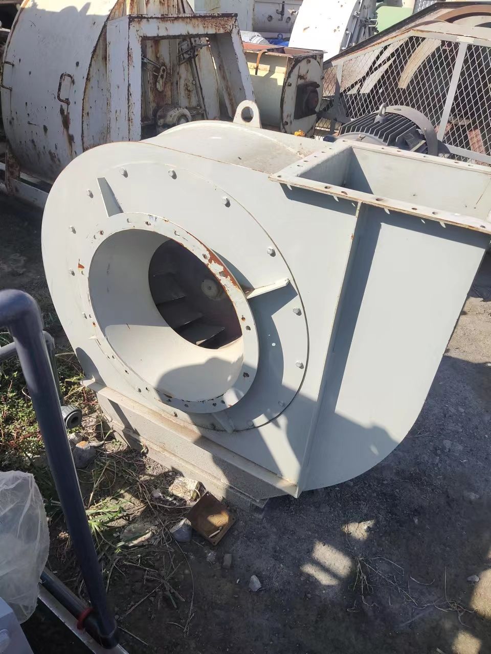 二手饲料粉碎机转让。型号齐全。-2