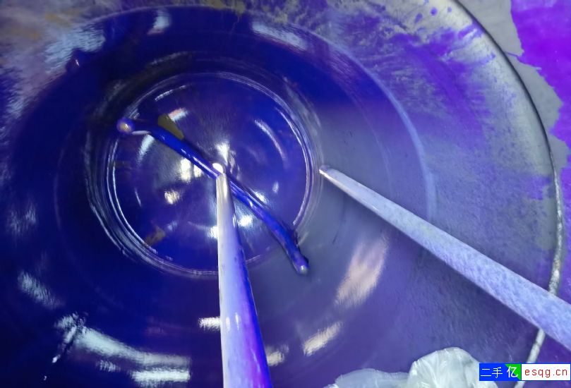 转让9.9成新2000L搪瓷反应釜5台-1