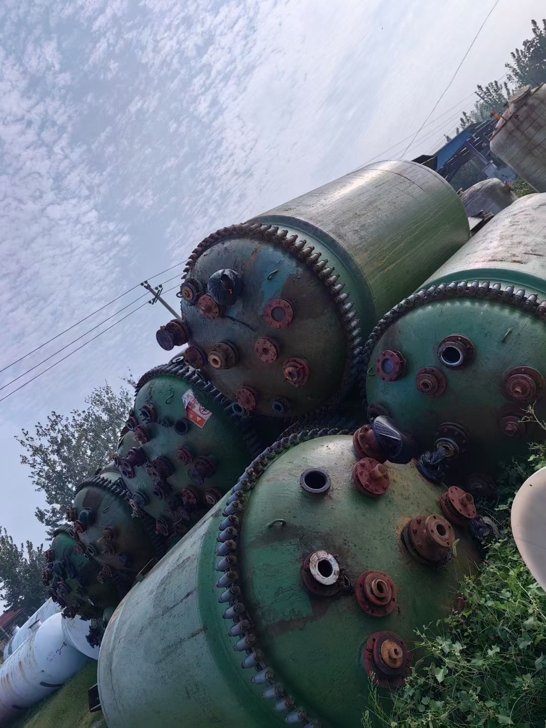 转让7500升二手搪瓷储存罐28台-2