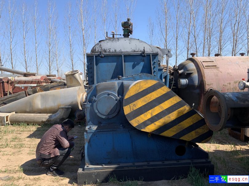 二手2000L螺杆下料捏合机 2022-4-2