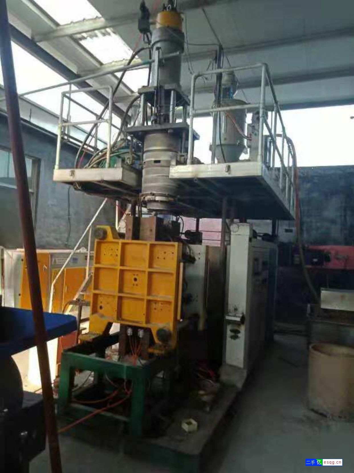 二手100吹塑机-1