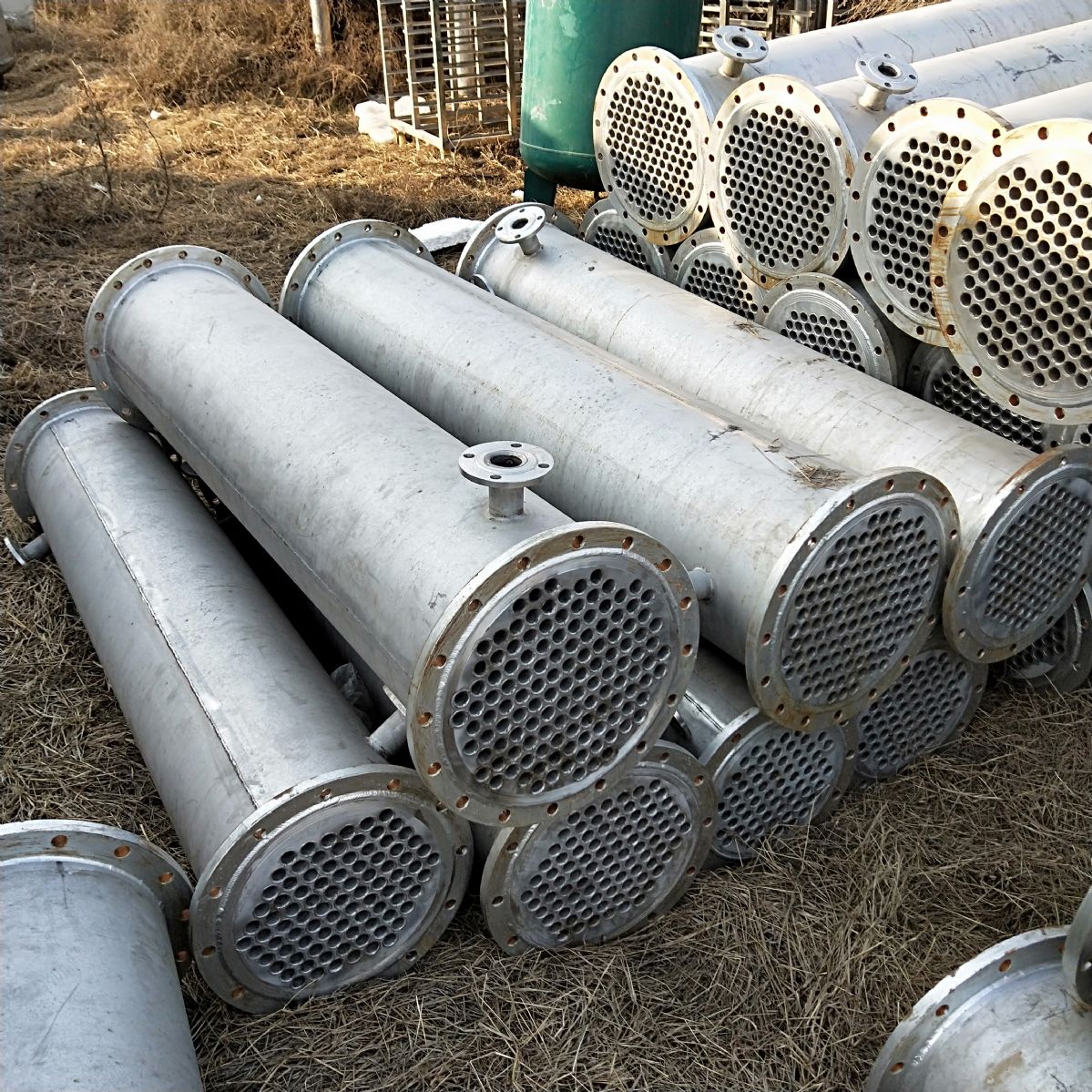 转让9成新二手冷凝器多台！-2