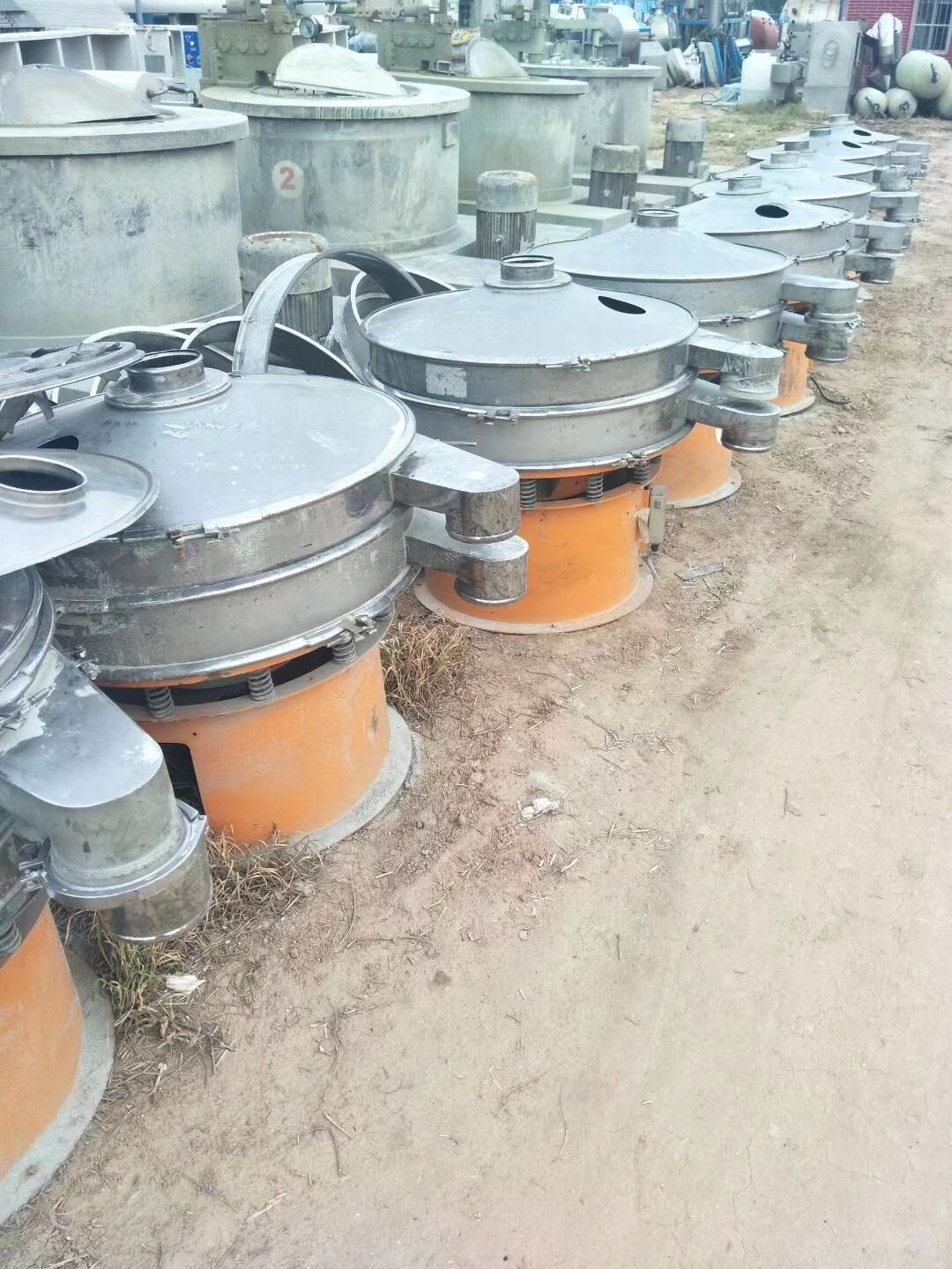 转让9成新二手圆形振动筛多台！-2