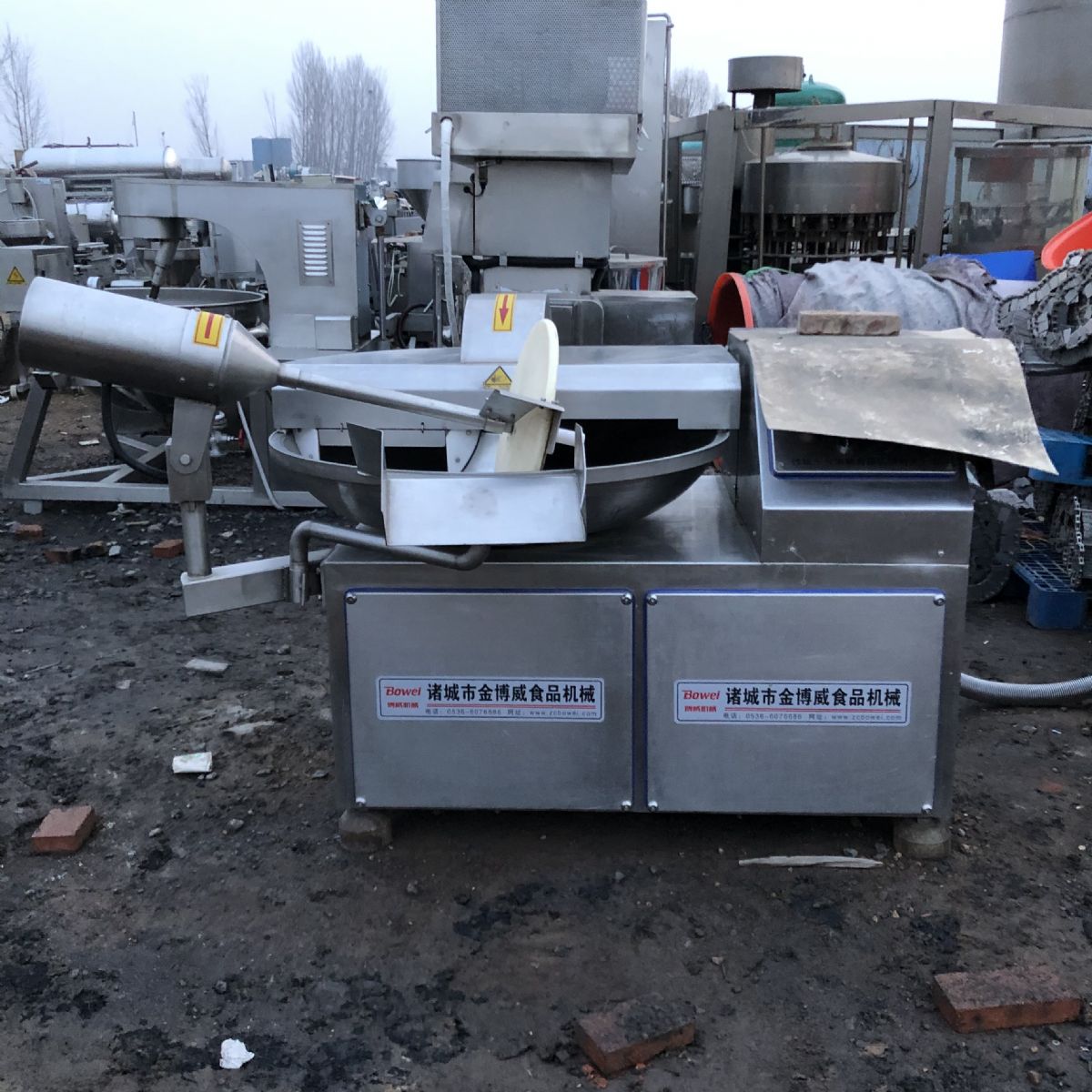 低价出售二手斩拌机 价格美丽-1