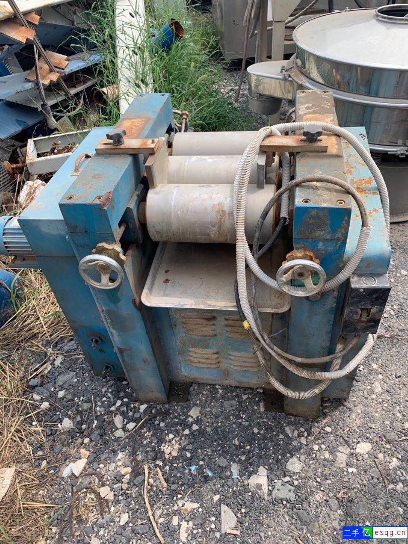 转让二手三辊研磨机 6台260型研磨机-2