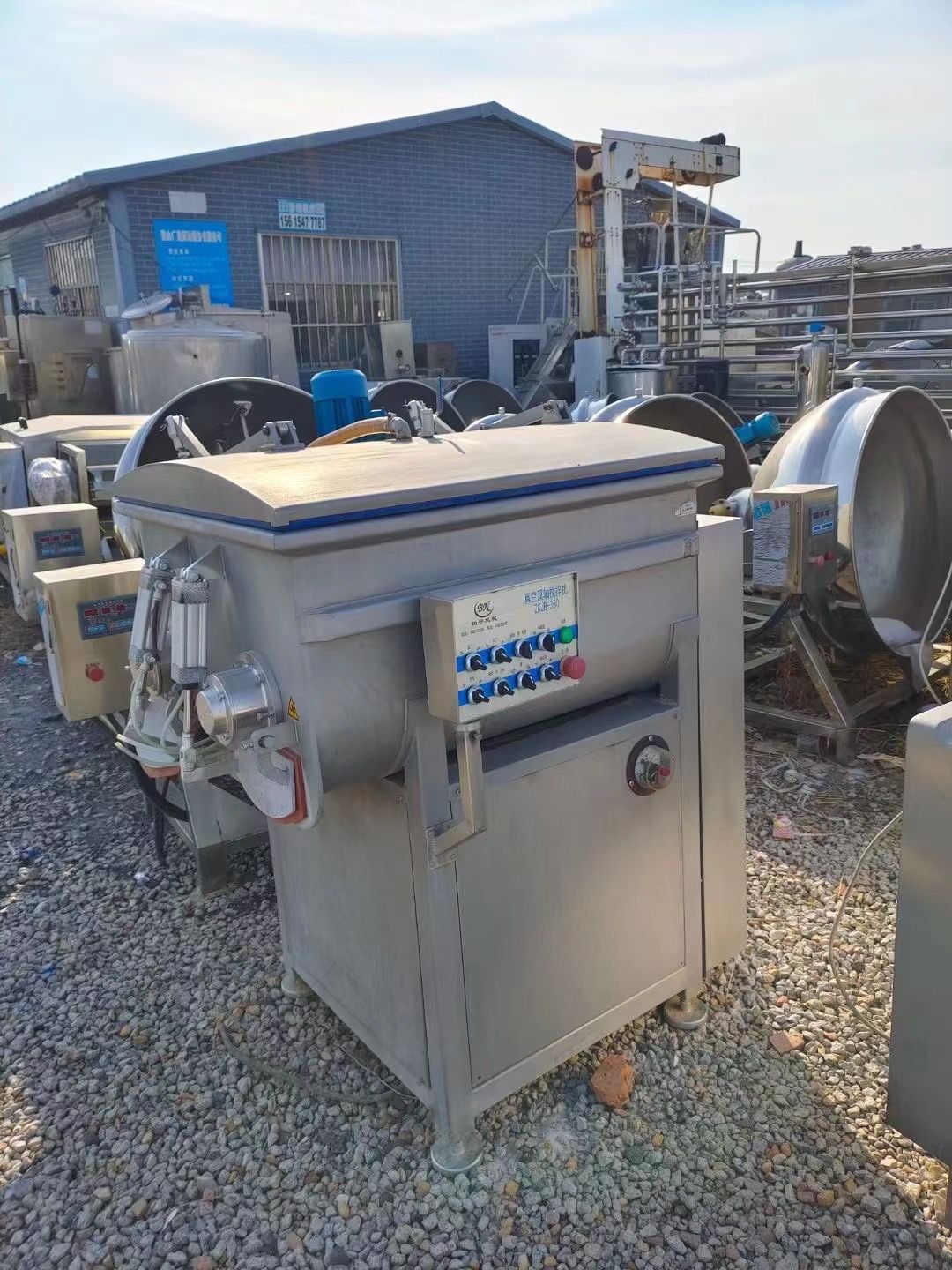 转让二手真空拌馅机 一台河北伯宁产350型真空拌馅-1