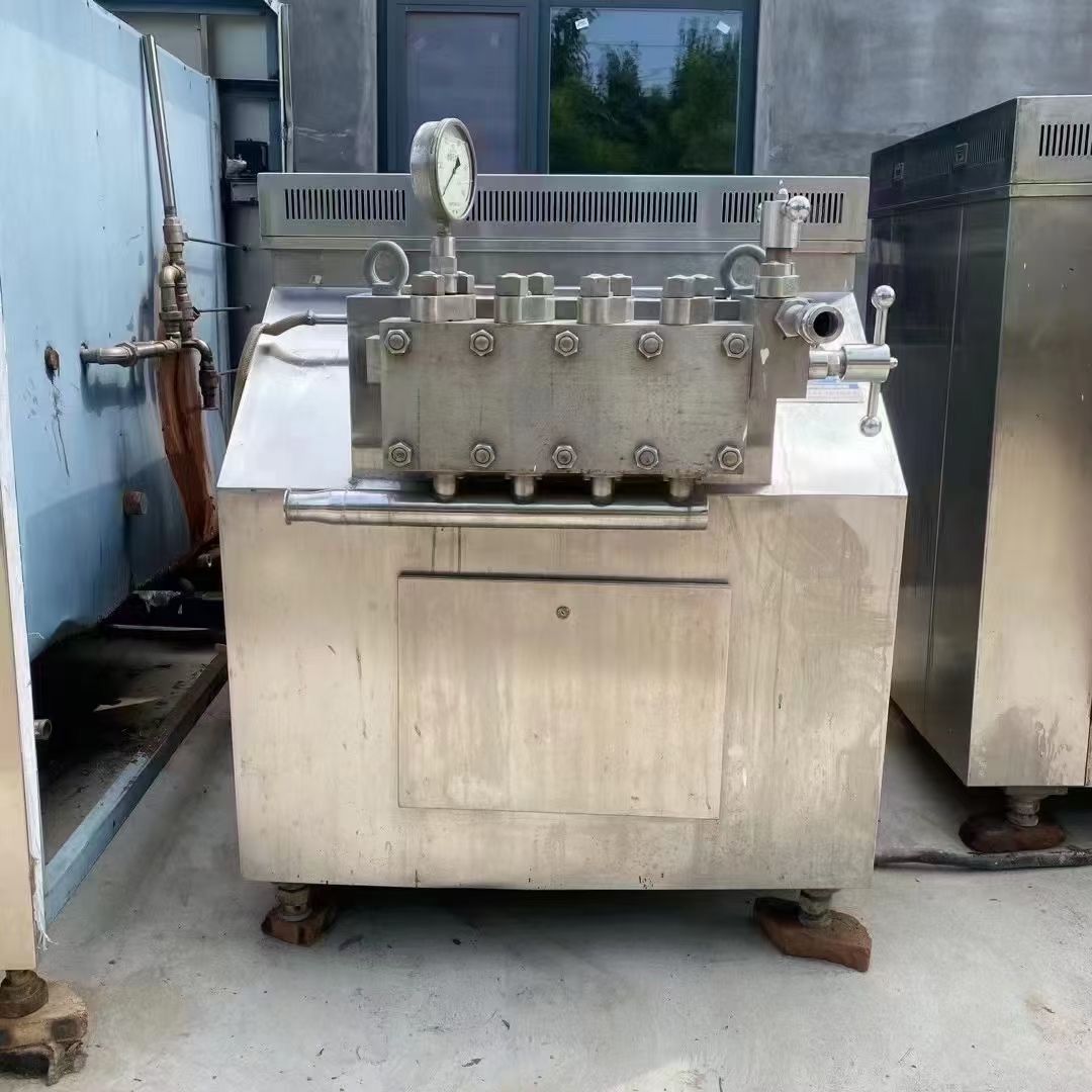 转让二手高压均质机 一台6吨40压力上海申鹿高压均-2