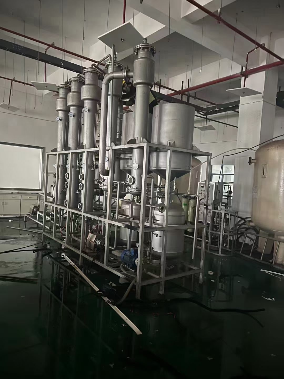 转让二手强制循环蒸发器 一套三效五吨不锈钢强制循环-2