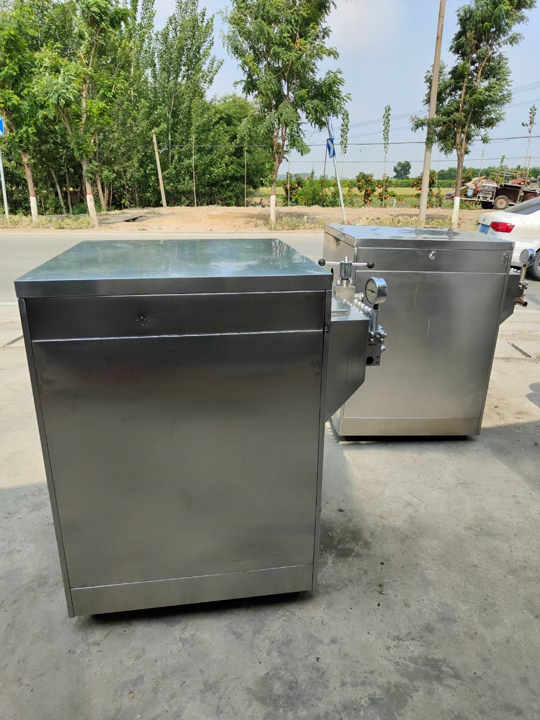 转让二手均质机 两台2吨40兆帕压力高压均质机-2