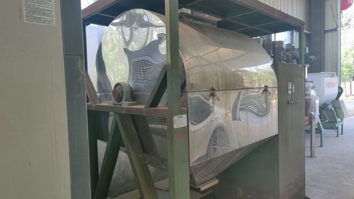 转让二手卧式球磨机 一台容积1000L不锈钢变频卧-2