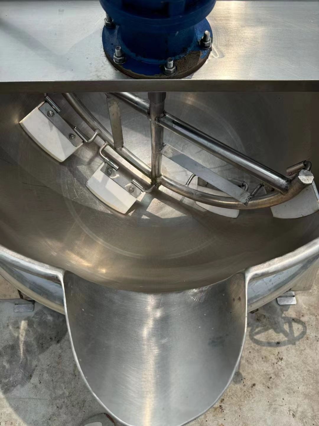 转让二手电加热夹层锅 一台容积200L电加热倾斜搅-1