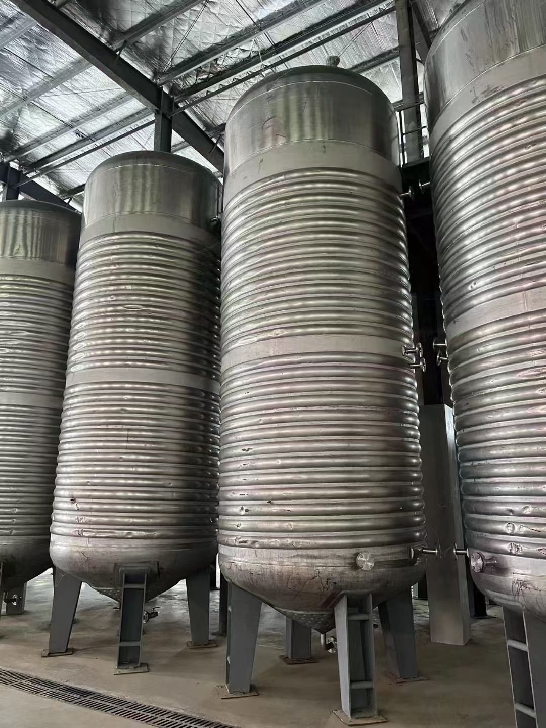 转让二手立式发酵罐 26台容积25立方内外盘管立式-2