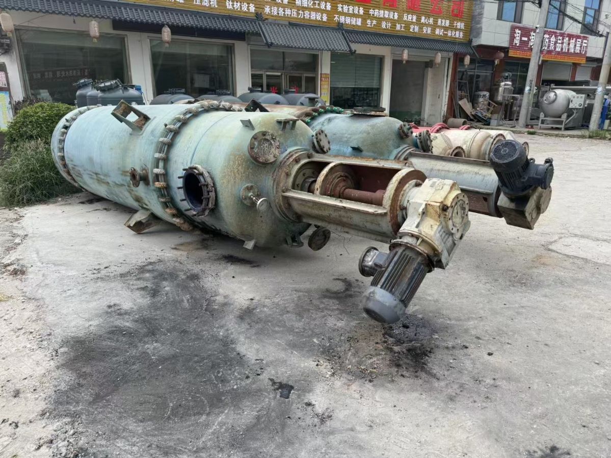 转让二手薄膜蒸发器 两台15平方南京正源产搪瓷薄膜-1