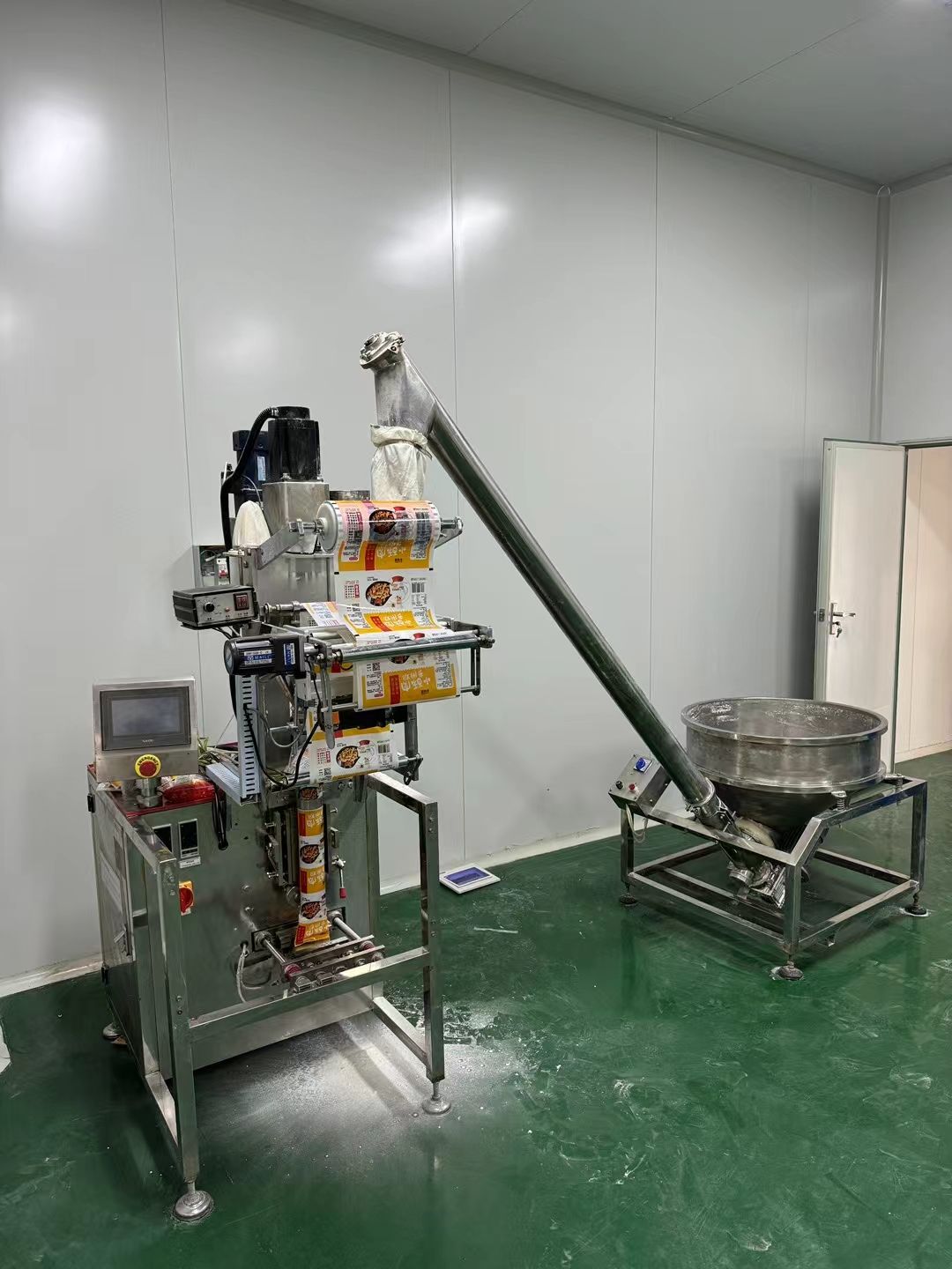 转让二手粉末包装机 一台包装100克配蛟龙上料自动-2