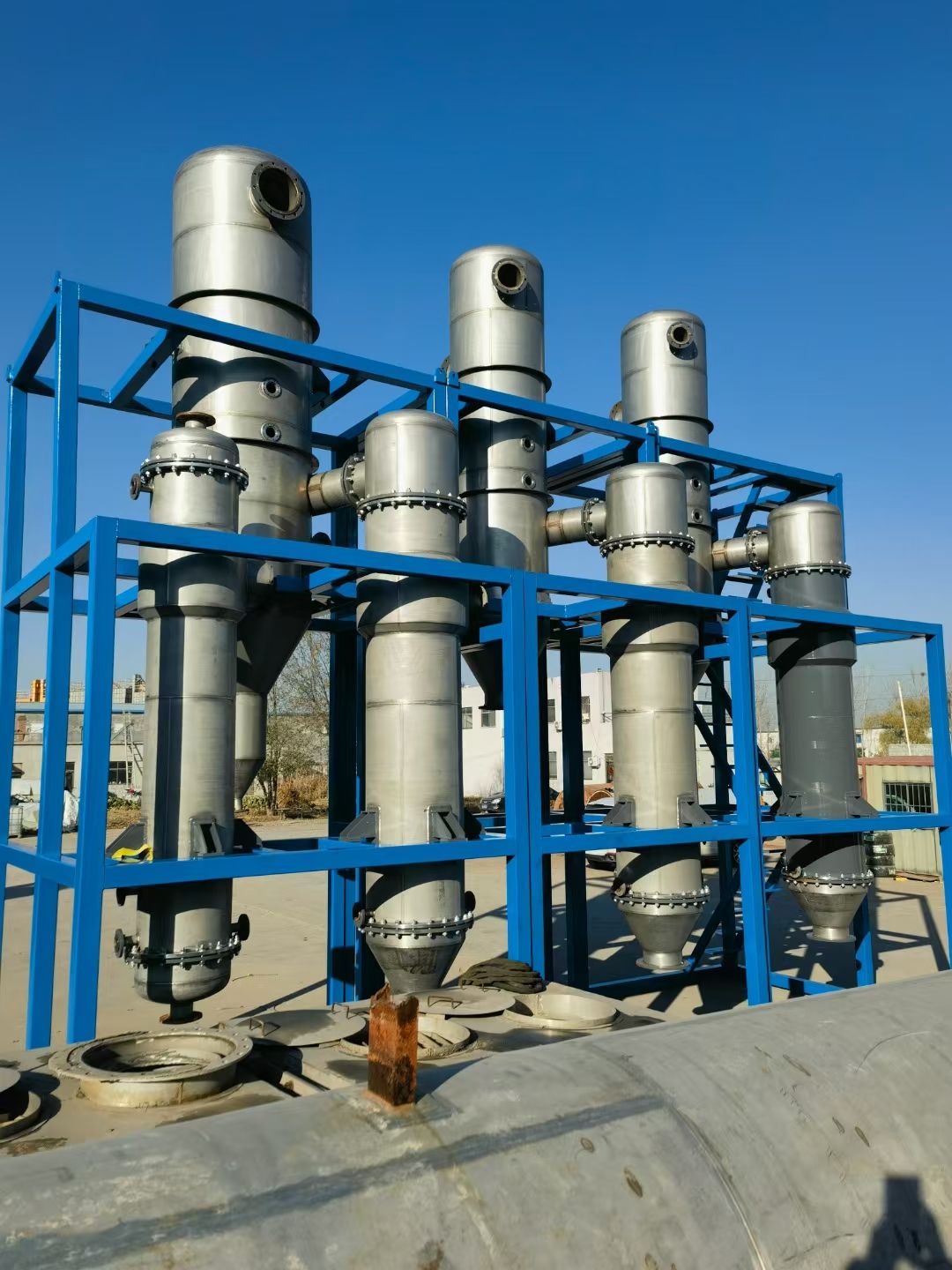 转让二手强制循环蒸发器 一套三效三吨材质2205撬-2