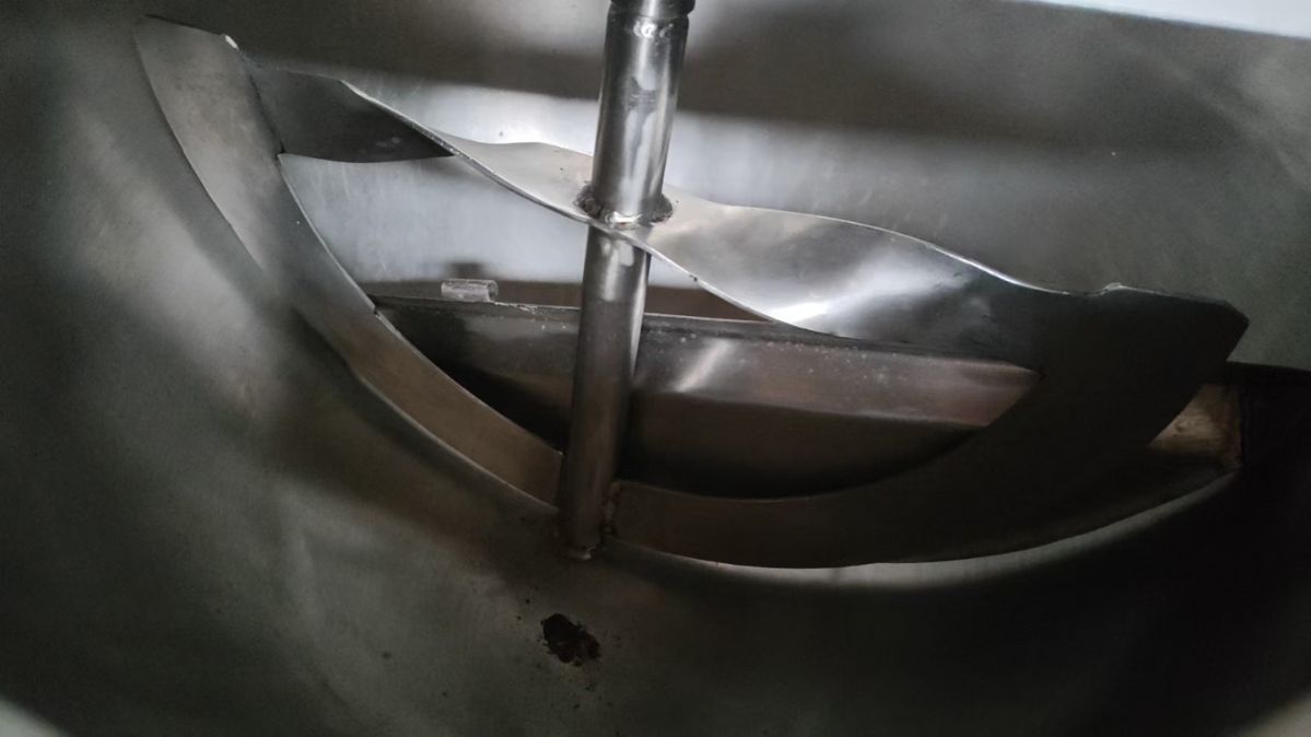 转让二手电加热夹层锅 一台容积50L电加热倾斜搅拌-1