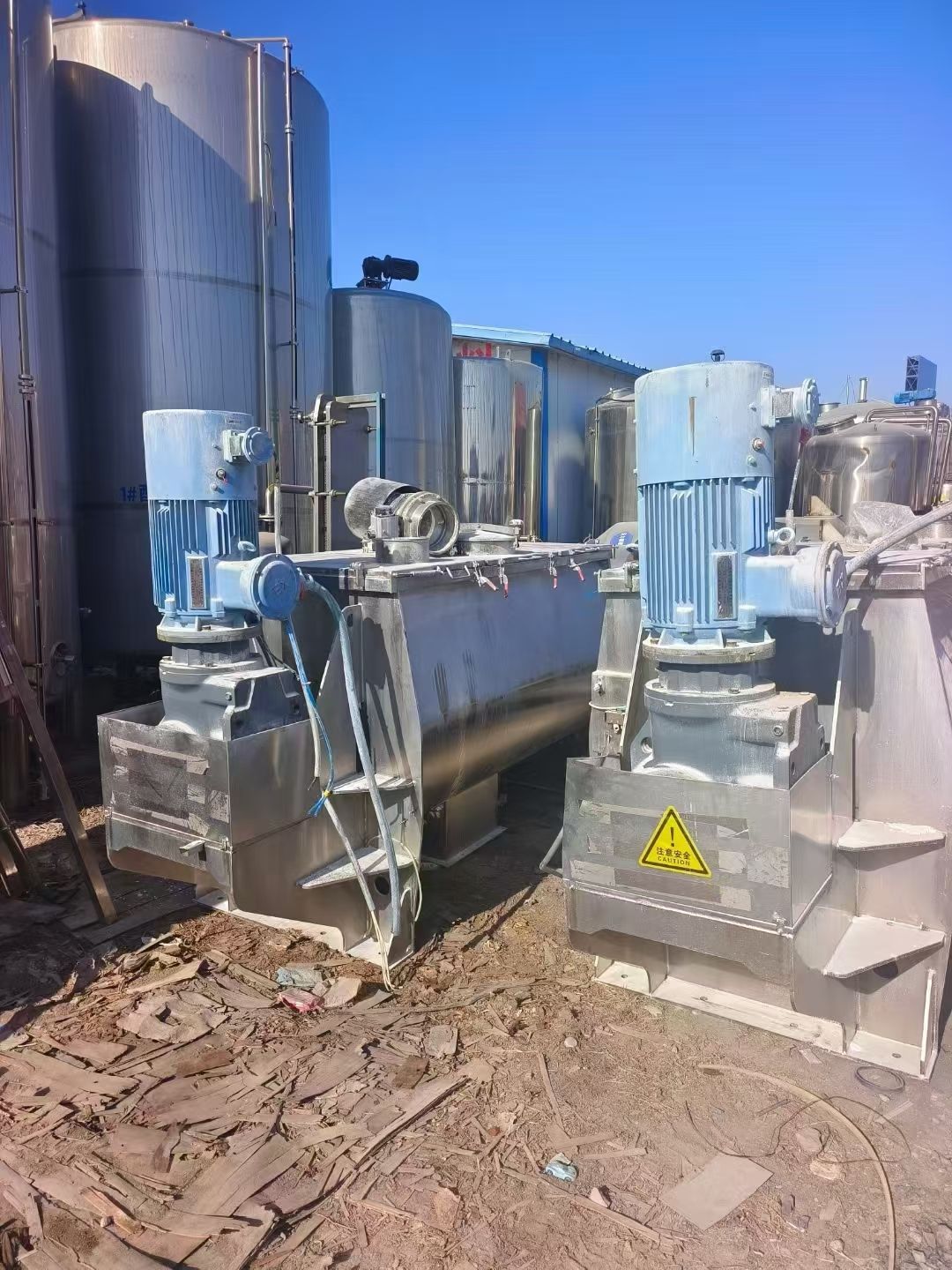 转让二手螺带混合机 两台容积2立方重型卧式螺带混合-1