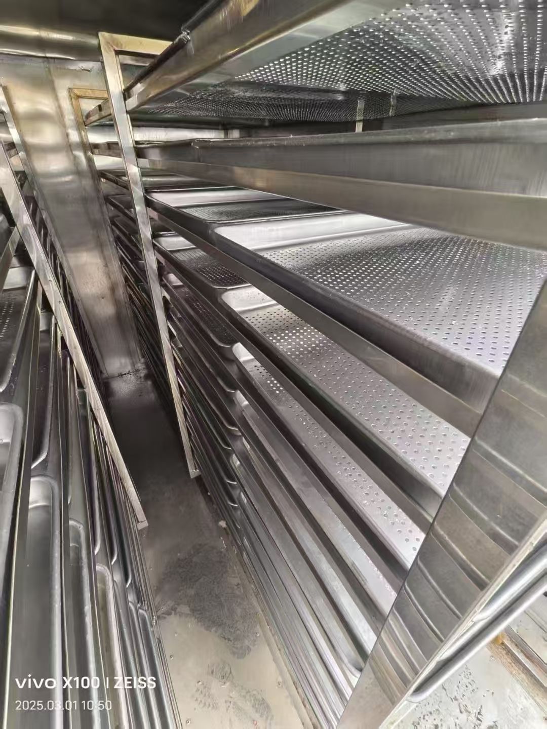 转让二手热风烘箱 两台两门两车96盘电加热热风循环-1