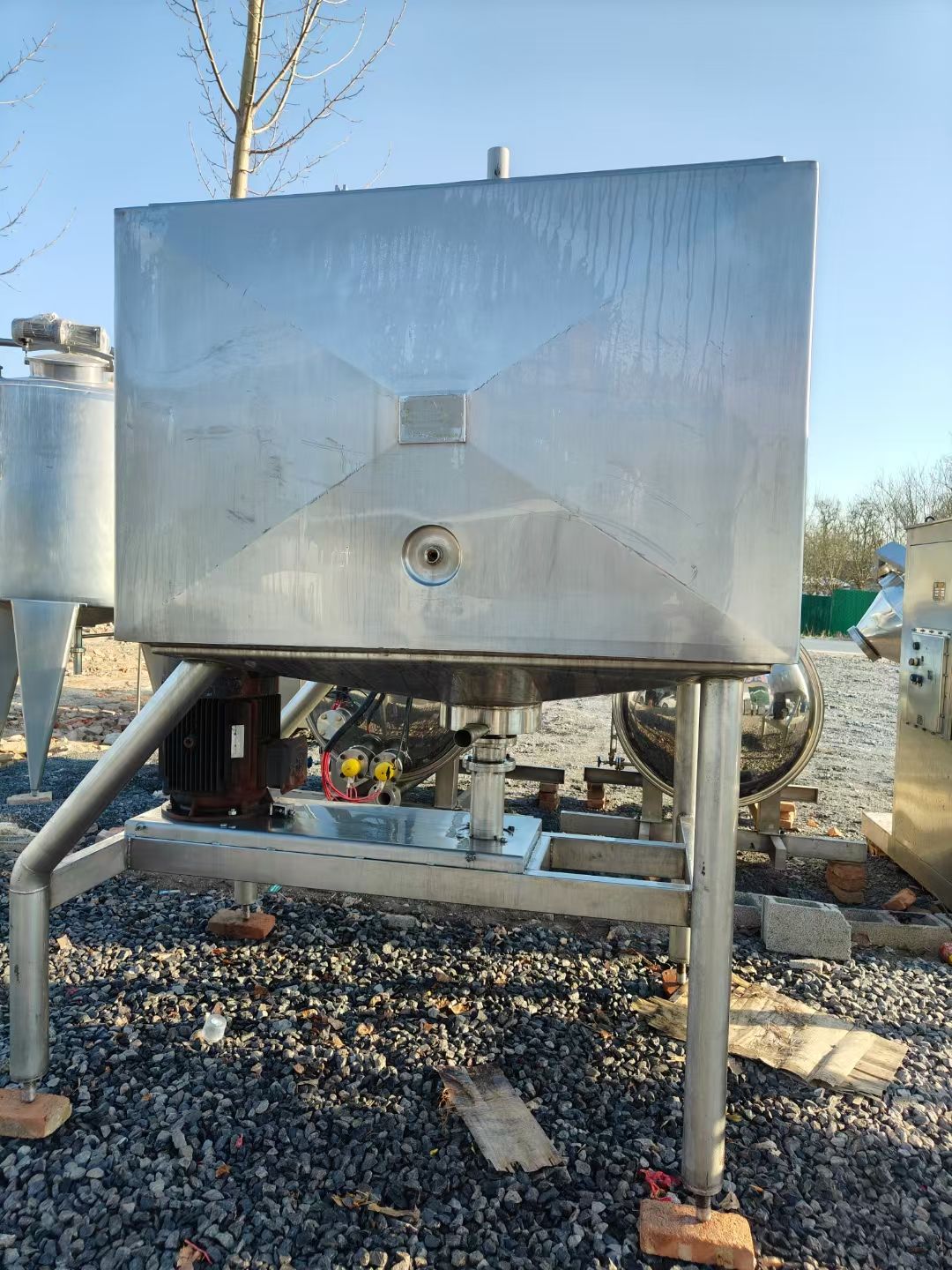 转让二手方形乳化罐 两台容积2000L电加热不锈钢-1