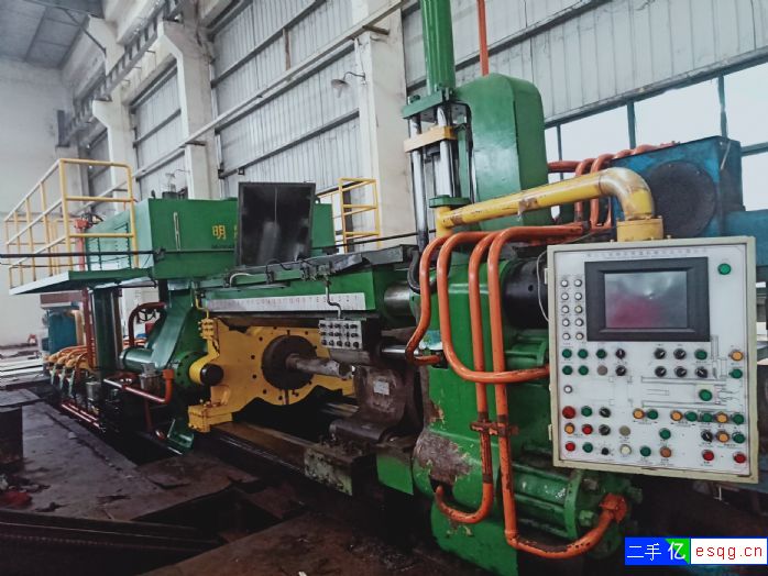 9成新挤压机出售-1