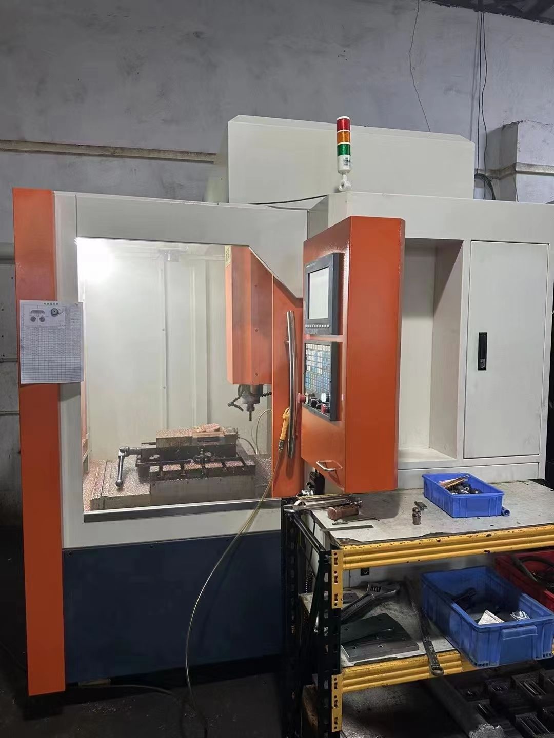 在位原装友鸿650精雕机、新代21ma、ER25、-2