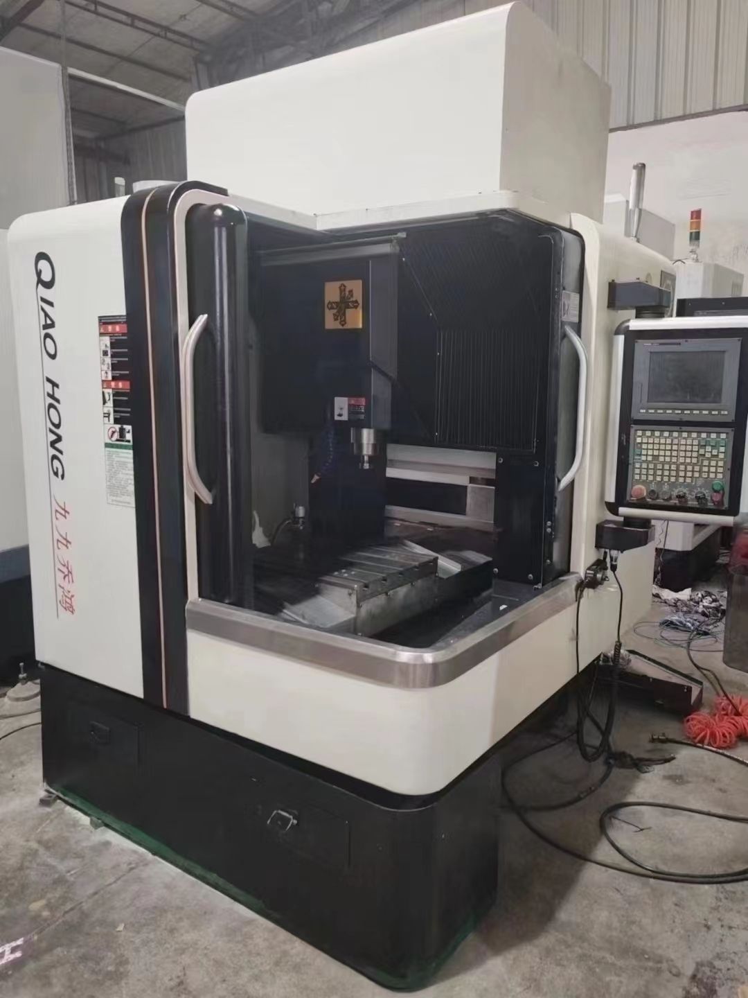 上新一台准新乔鸿650精雕机,新代21MA-H,挚-1