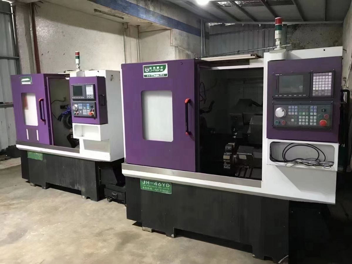 捷鸿46自动车床、新代系统、铸件一体床身、机况靓、-2