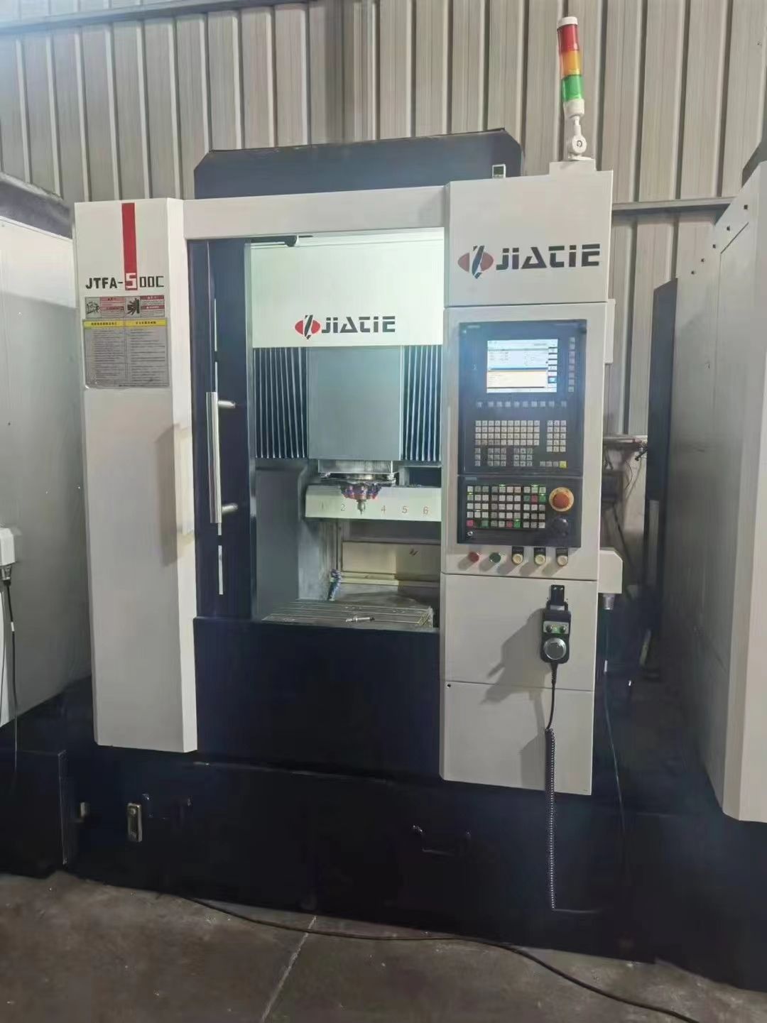 佳铁500C高速精雕机,西门子828D系统,3.7-2
