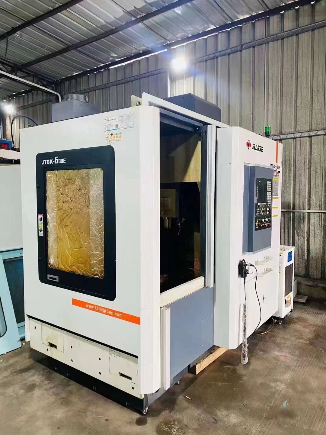 佳铁650精雕机，不带刀库，主轴24000转，法格-2