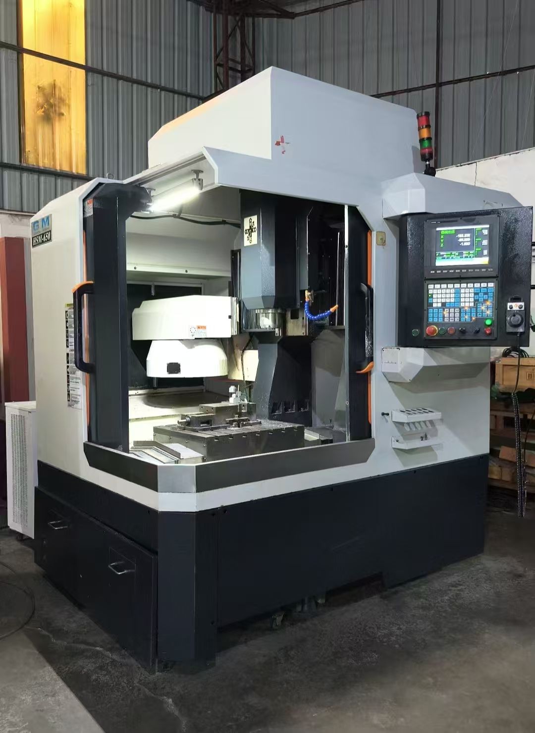 皓晟650高速刀库精雕机,新代21ma系统-1