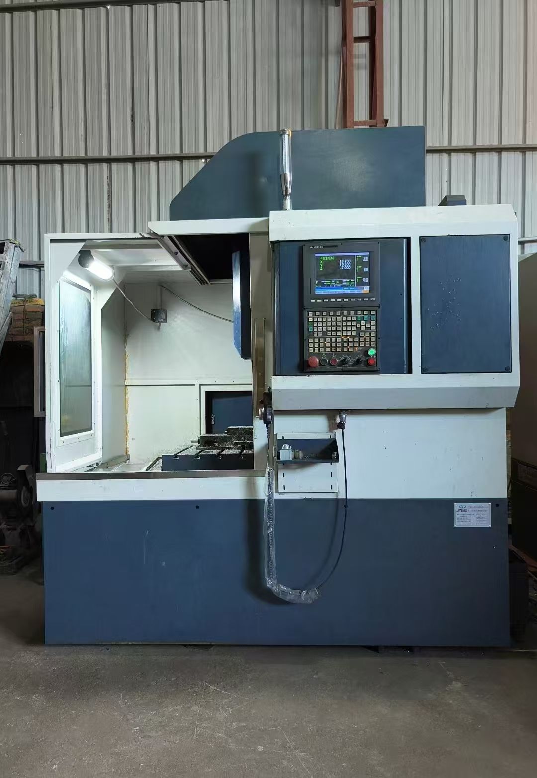 特价金科870精雕机,新代21ma系统-1