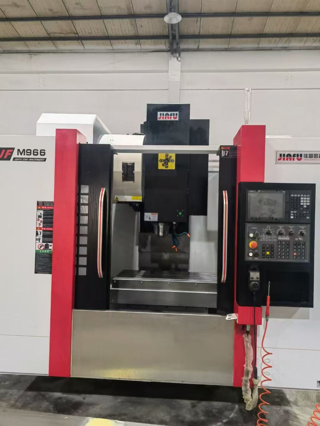 新到仓,佳富JF-966加工中心机,三轴45滚柱导-1