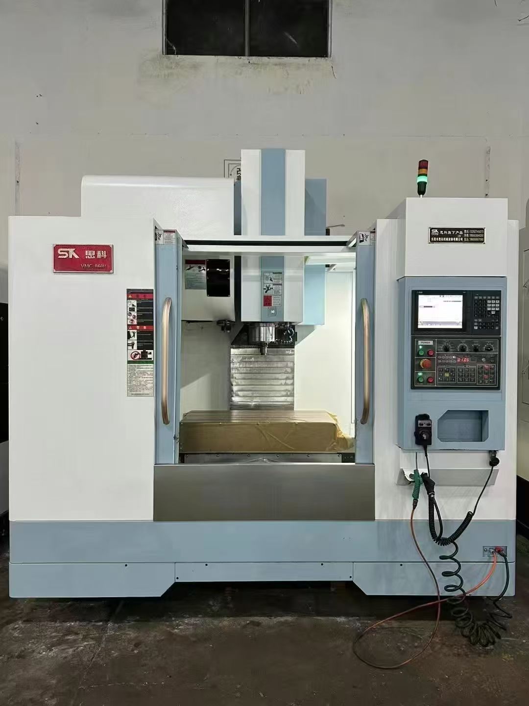 上新一台准新思科860加工中心，三菱M80系统-1