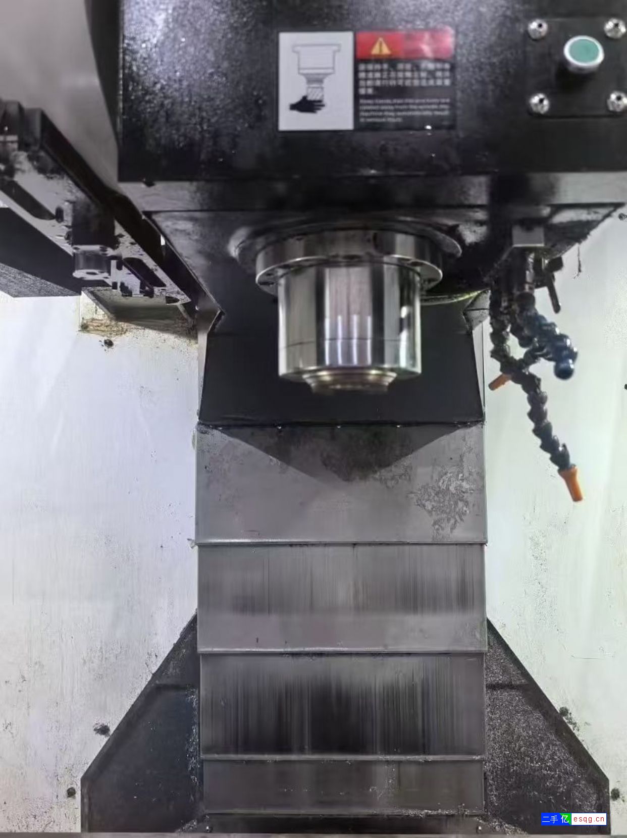 准新宝菱1690三线轨加工中心,三菱mv80系统-3