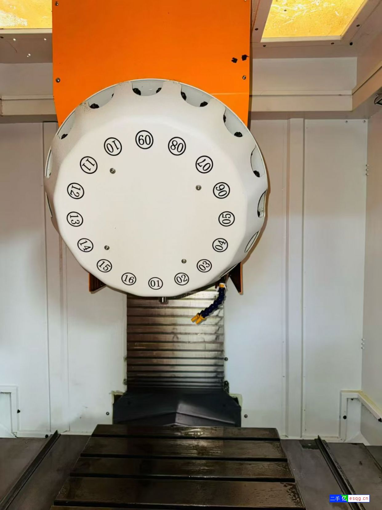 逻威T600钻攻机,16把刀库,新代21MA系统,-2