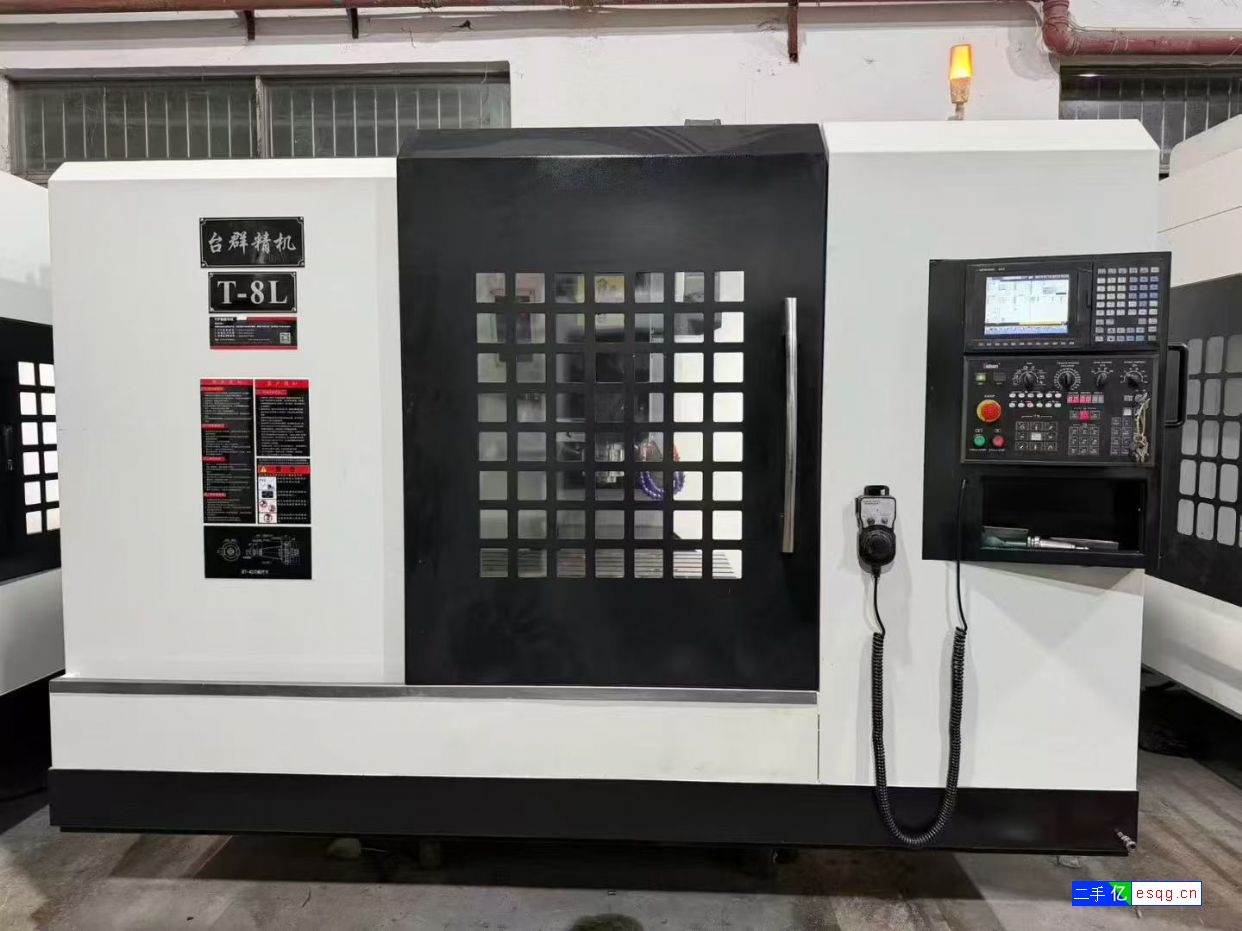 台群T-8L加工中心同款两台,三菱M70系统-1