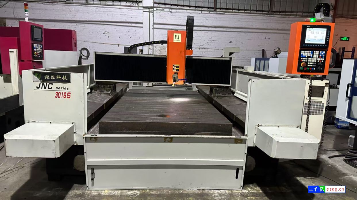 钜匠3016，机重12吨。维宏Nk300 cx/台-1