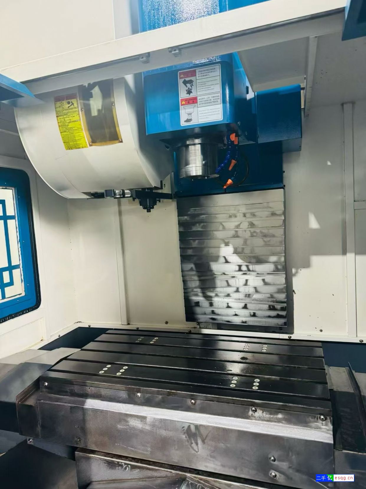 8080精雕机一台  新代21MA系统  行程 8-5