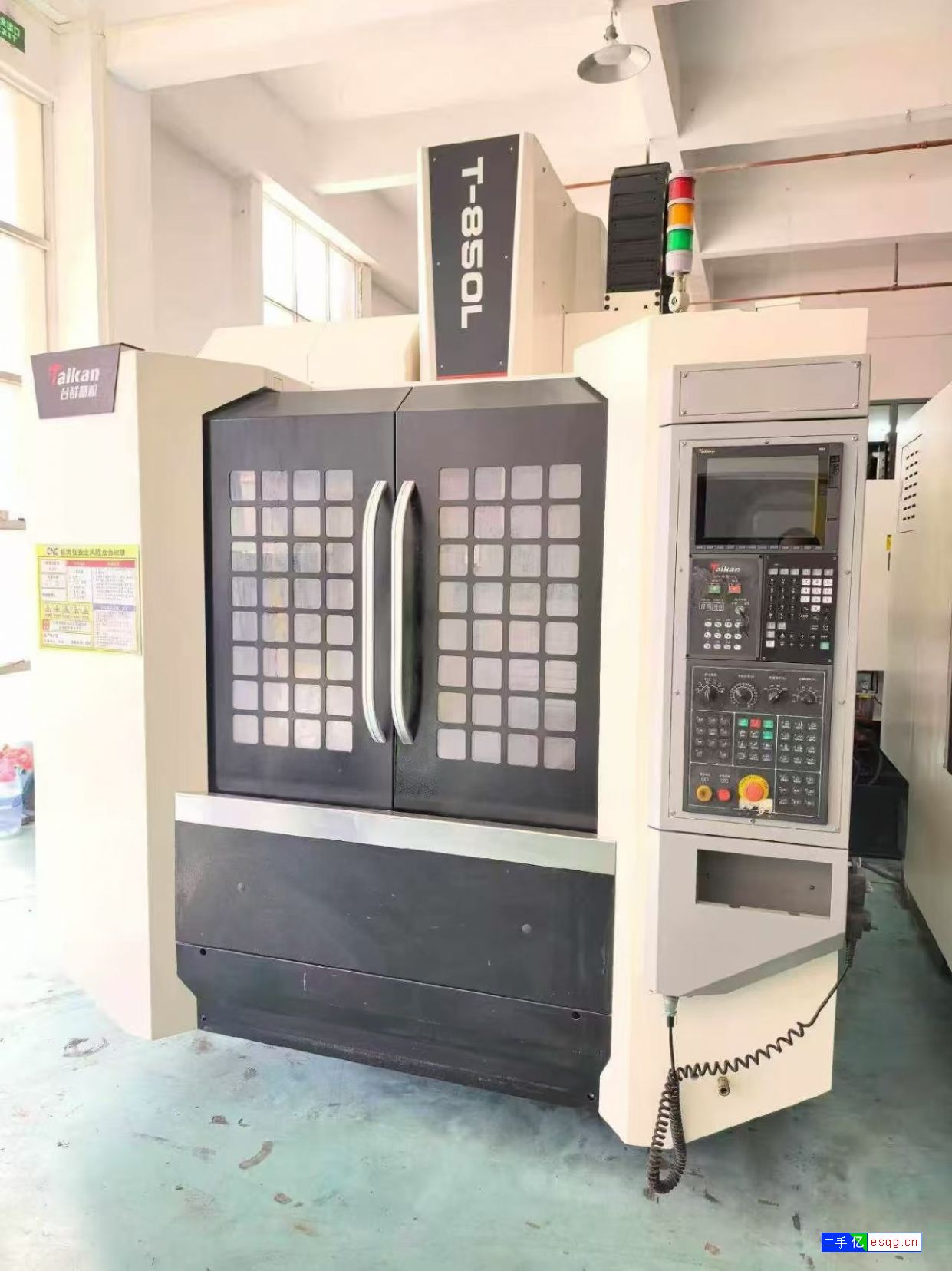 逻威T600钻攻机,16把刀库,新代21MA系统,-4