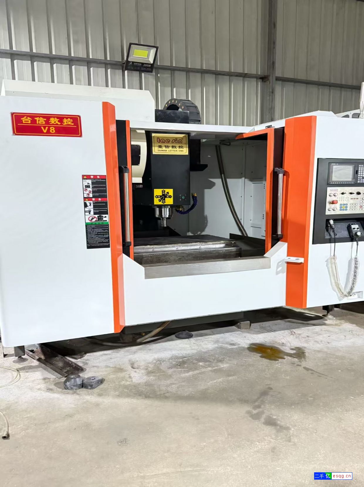 特价喬鸿650刀库精雕机，新代21MA系统-4