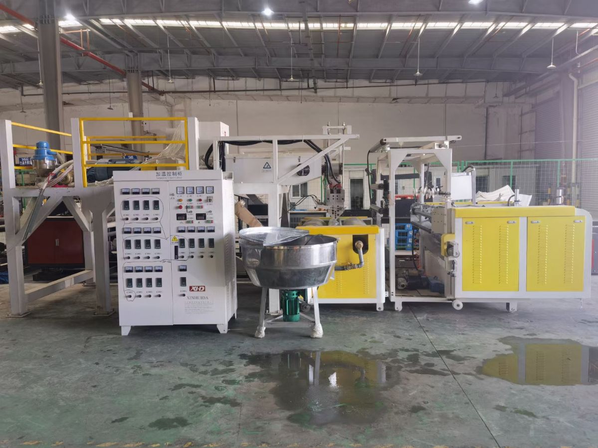 1米双螺杆鑫晖达缠绕膜机低价处理-2