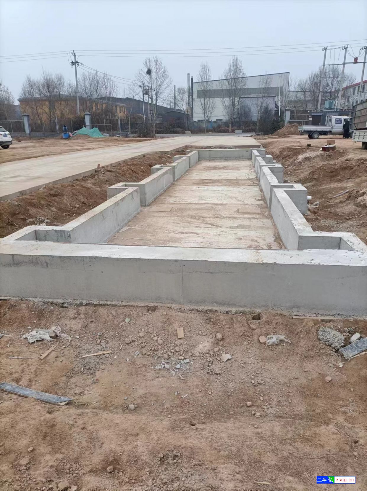 转让9成新18米100吨地磅-1