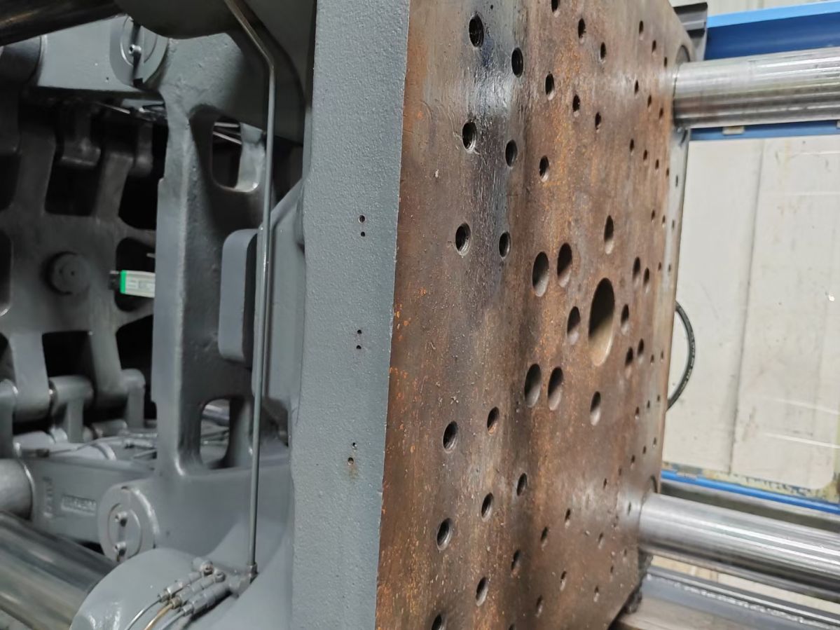 海天MA250吨伺服机，有油有斗二手注塑机-1